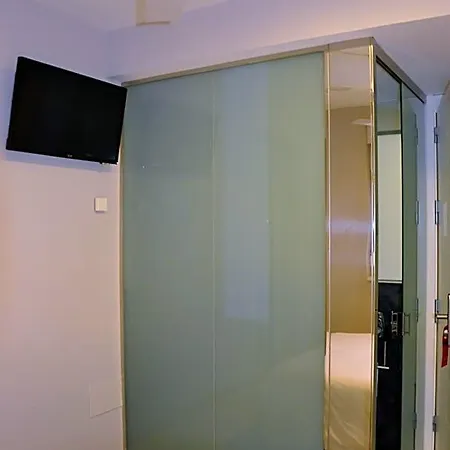 לינה וארוחת בוקר Hosteria Santander סנטנדר