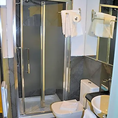 Hosteria Santander סנטנדר