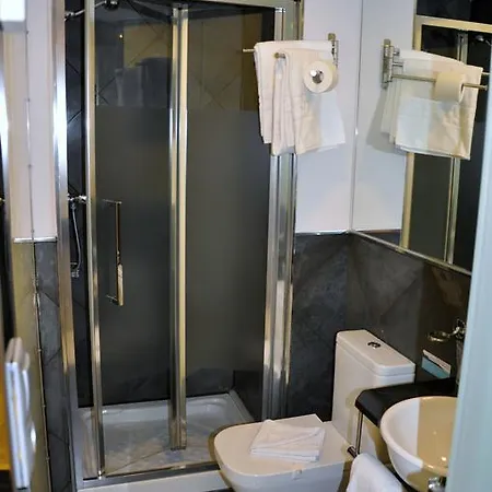 Hosteria Santander Bed & Breakfast