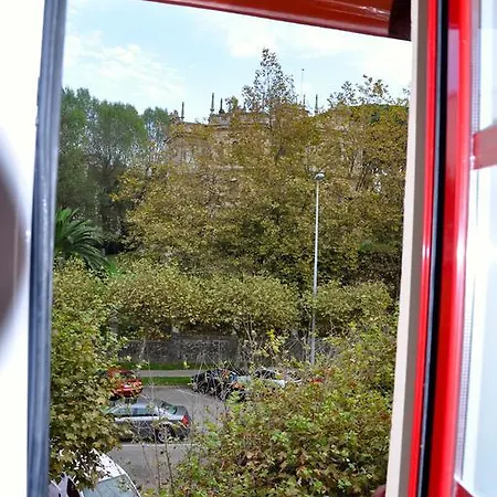 Hosteria Santander Alojamento de Acomodação e Pequeno-almoço Santander