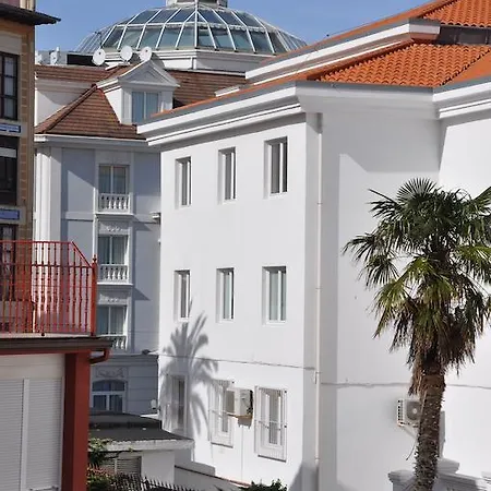 فندق مبيت وإفطار Hosteria Santander سانتاندر