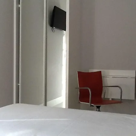 Hosteria Santander فندق مبيت وإفطار 3*