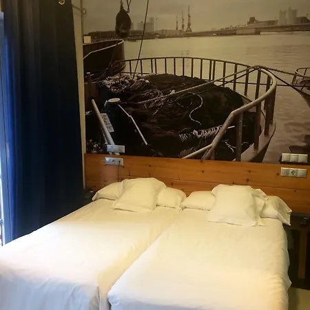 Hosteria Santander Bed & Breakfast 2*